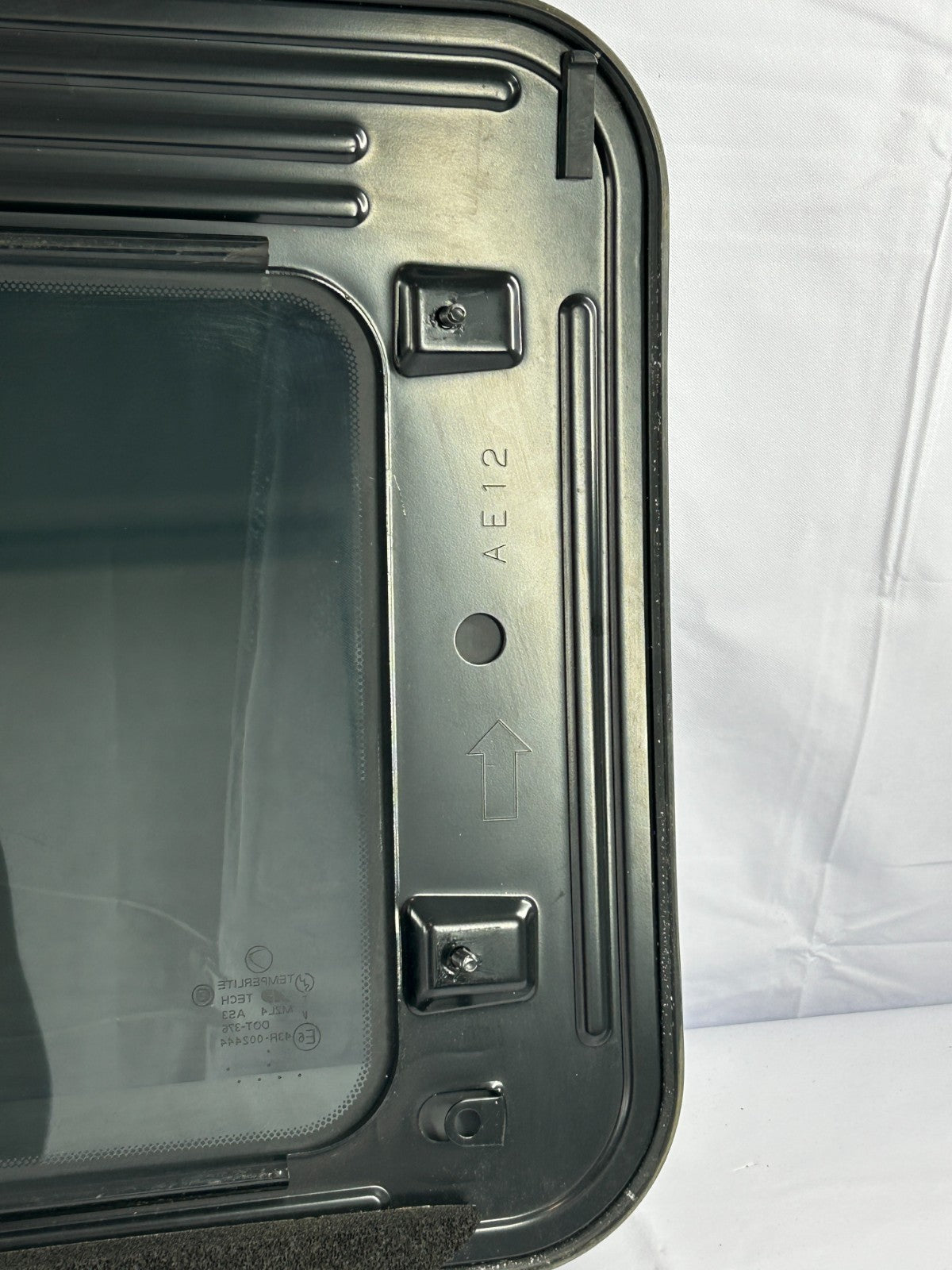2003-2006 Subaru Baja Sunroof Sun Roof Moon Roof Sliding Glass OEM 65430AE12A