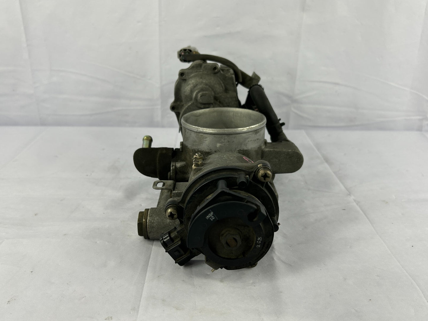 2001-2003 Toyota Sequoia Fuel Injection Throttle Body with Motor OEM 22030-50142