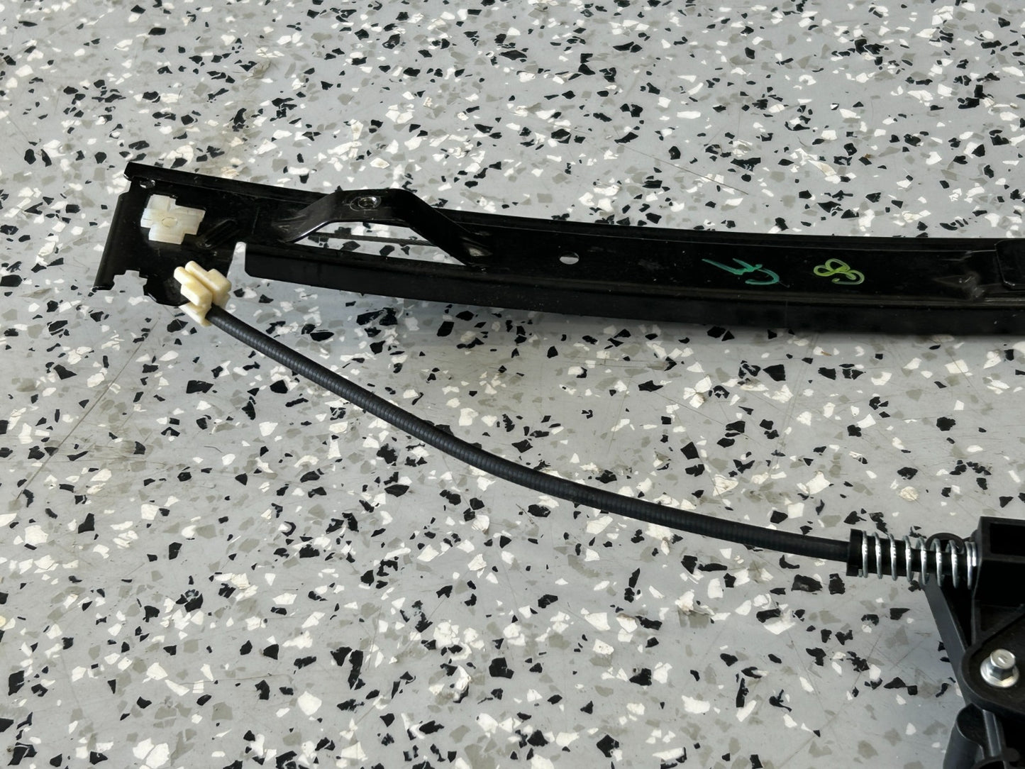 2000-2004 Jeep Grand Cherokee Front Left Driver Door Window Regulator Motor OEM