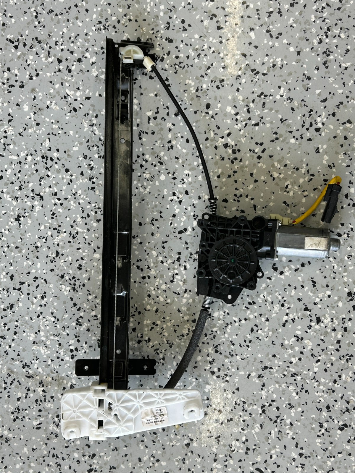 2000-2004 Jeep Grand Cherokee Front Left Driver Door Window Regulator Motor OEM