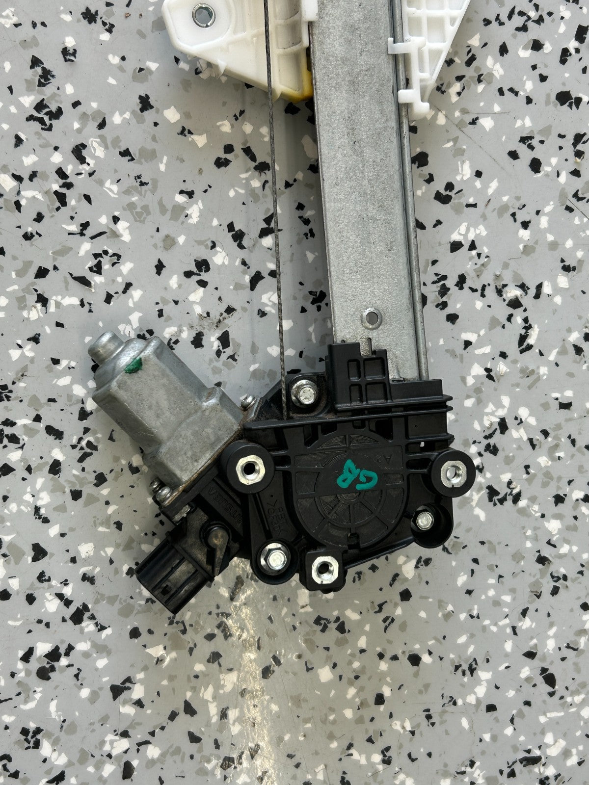 2012-2016 Subaru Impreza Front Right Window Regulator and Motor OEM 61041FJ023