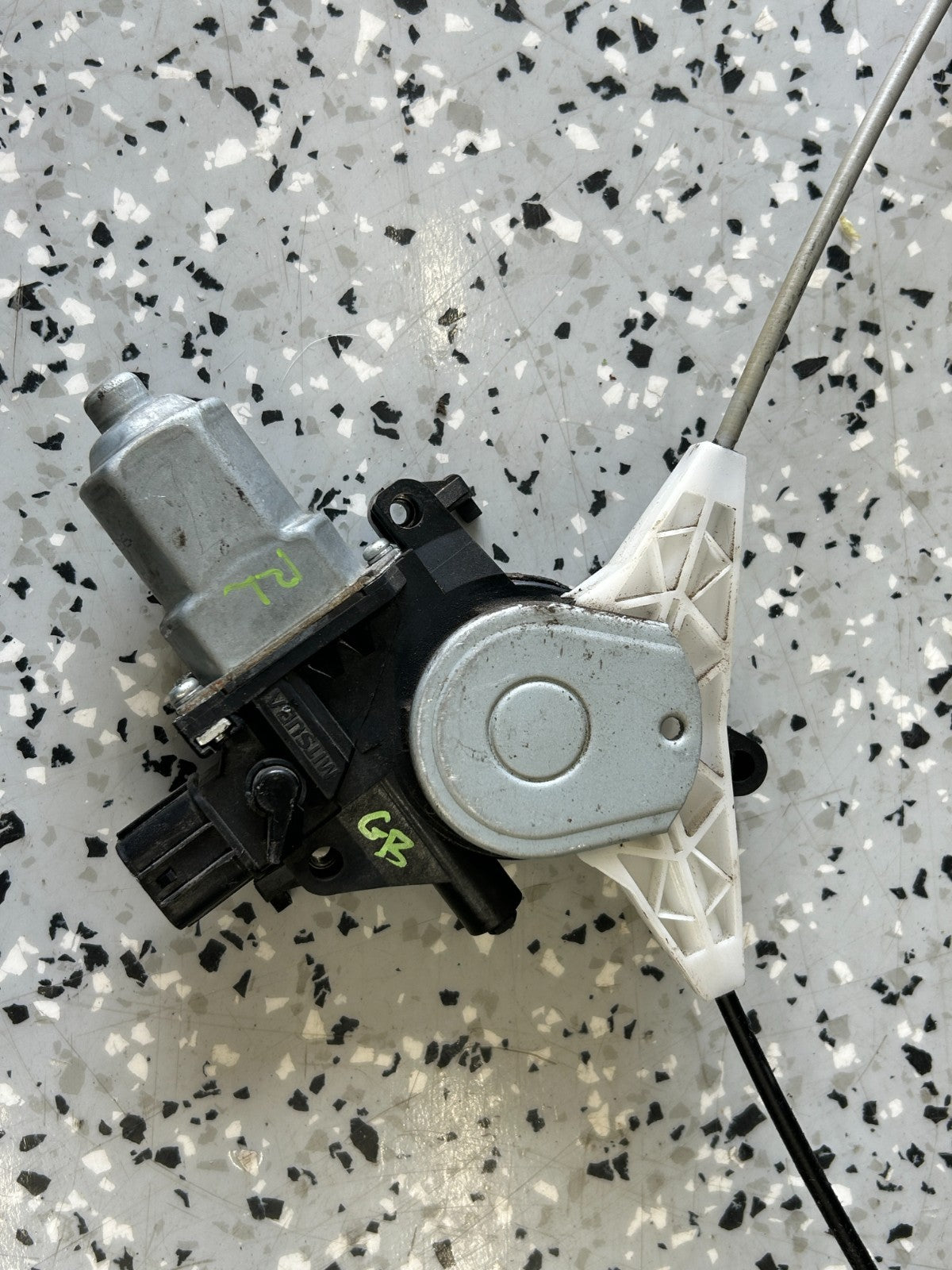 2009-2013 Subaru Forester Rear Left Door Window Regulator & Motor OEM 61042SC011