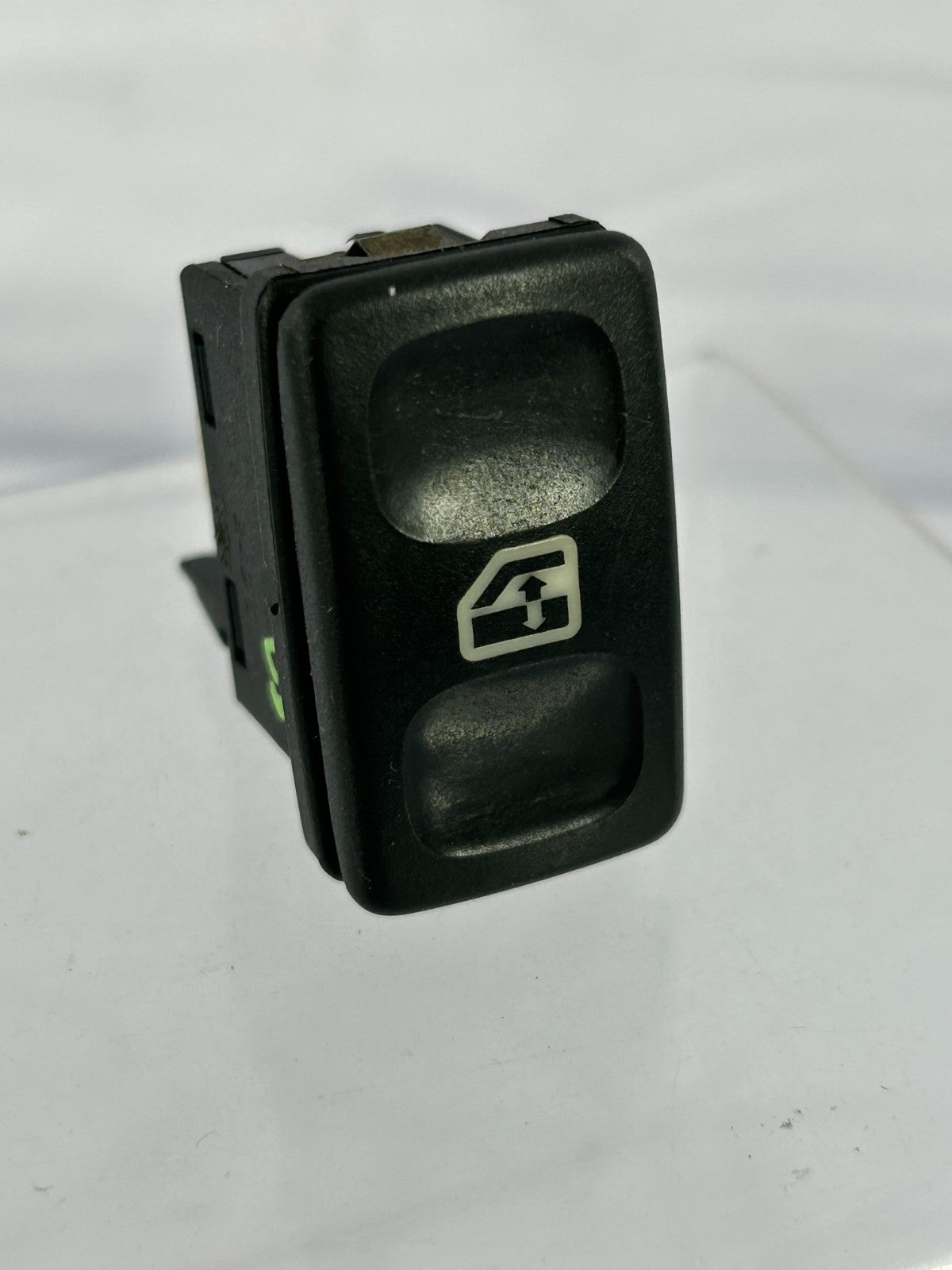 1994-1999 Land Rover Discovery Power Window Control Switch Button OEM AMR2496