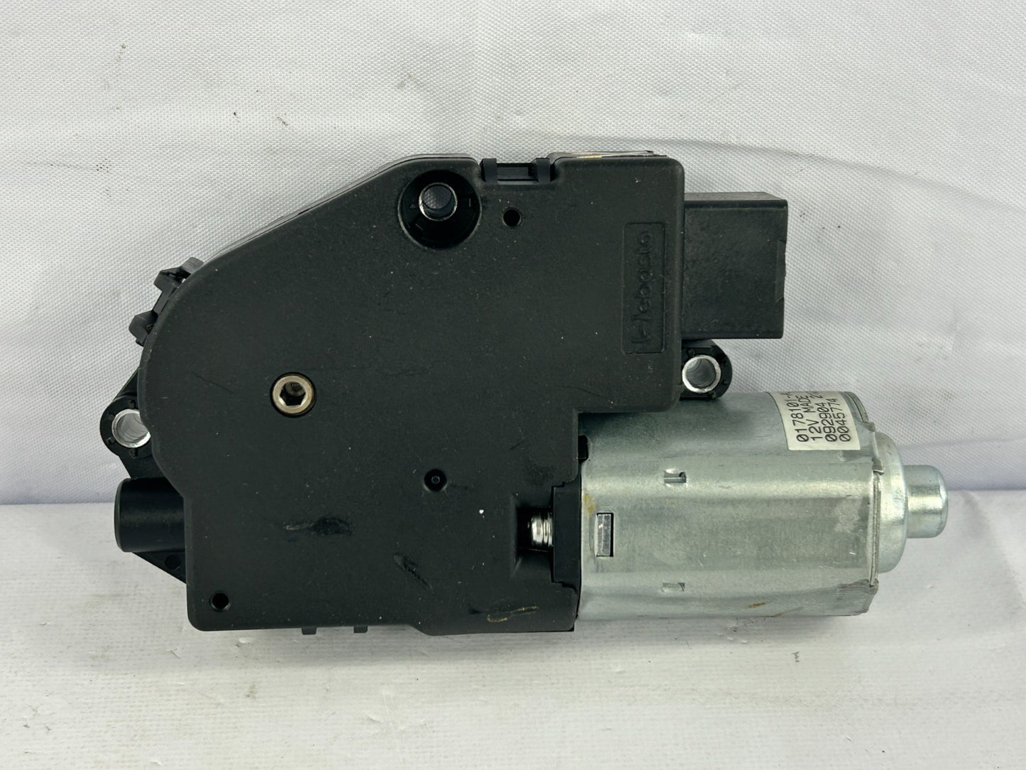 2005-2009 Subaru Legacy Sunroof Moonroof Sliding Motor Assembly OEM 65450AG01A