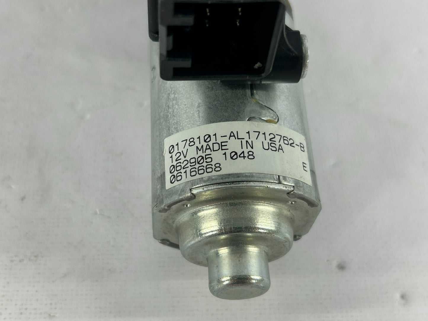 2006-2014 Subaru Tribeca Sunroof Moonroof Sliding Motor Assembly OEM 65450XA00A