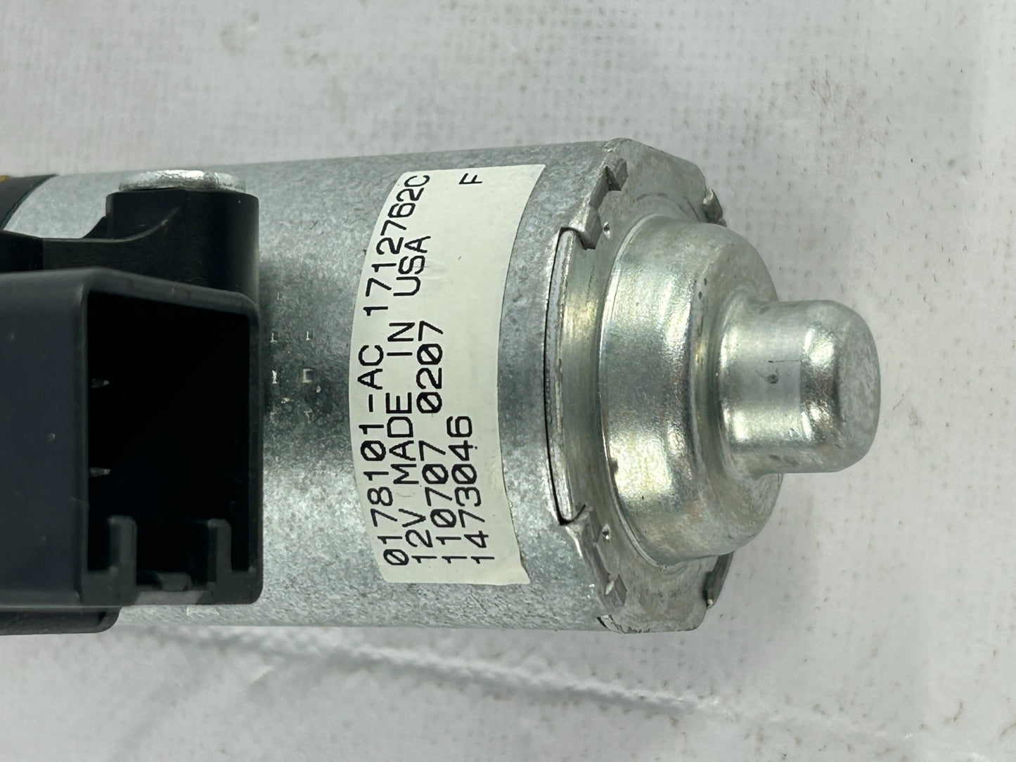 2006-2014 Subaru Tribeca Sunroof Moonroof Sliding Motor Assembly OEM 65450XA00A