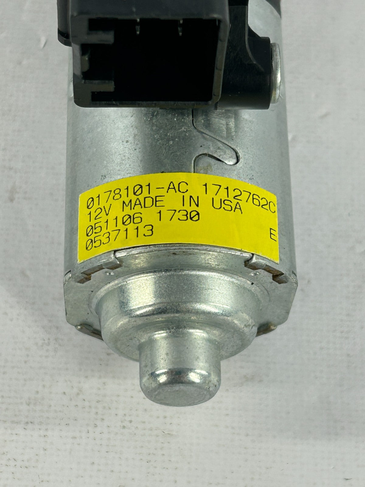 2006-2014 Subaru Tribeca Sunroof Moonroof Sliding Motor Assembly OEM 65450XA00A