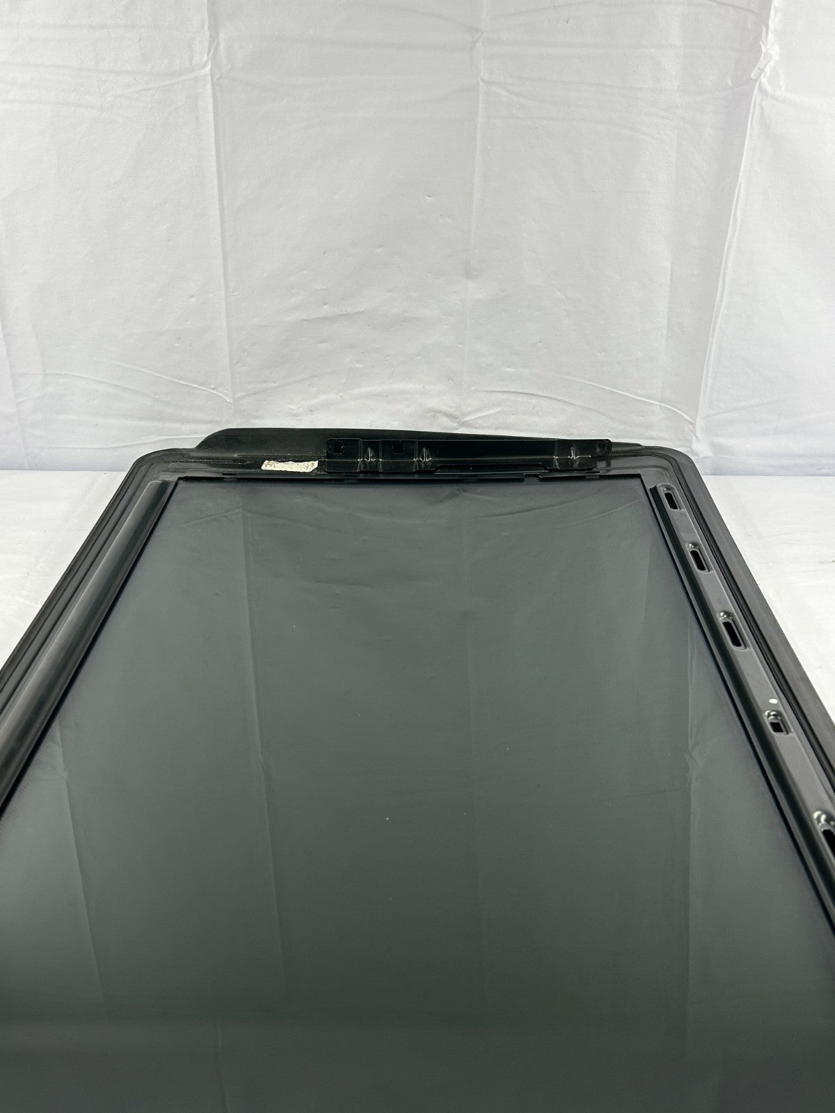 1996-2003 Mercedes E320 Sunroof Moonroof Sliding Glass Panel OEM 210-780-02-21