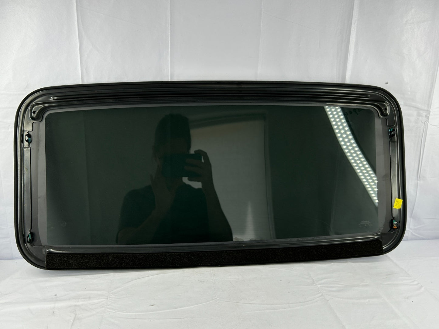 2010-2014 Subaru Legacy Sunroof Moonroof Sliding Glass Panel OEM 65430AJ00A