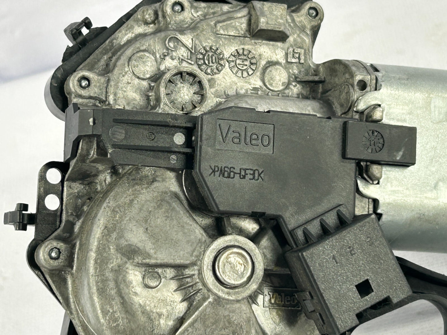 2007-2013 Mini Cooper Clubman Rear Left Side Window Wiper Motor OEM 61627168153
