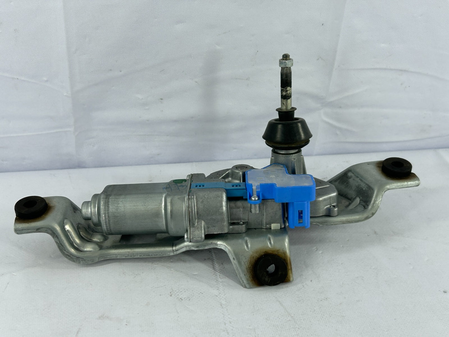 2010 Subaru Impreza Rear Windshield Wiper Motor Assembly OEM 86510FG090