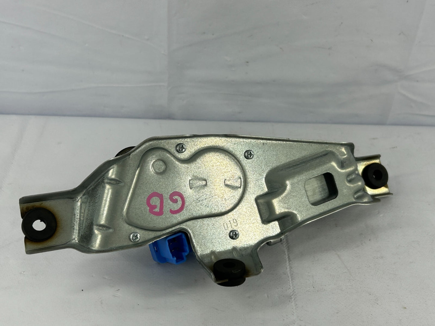 2010 Subaru Impreza Rear Windshield Wiper Motor Assembly OEM 86510FG090