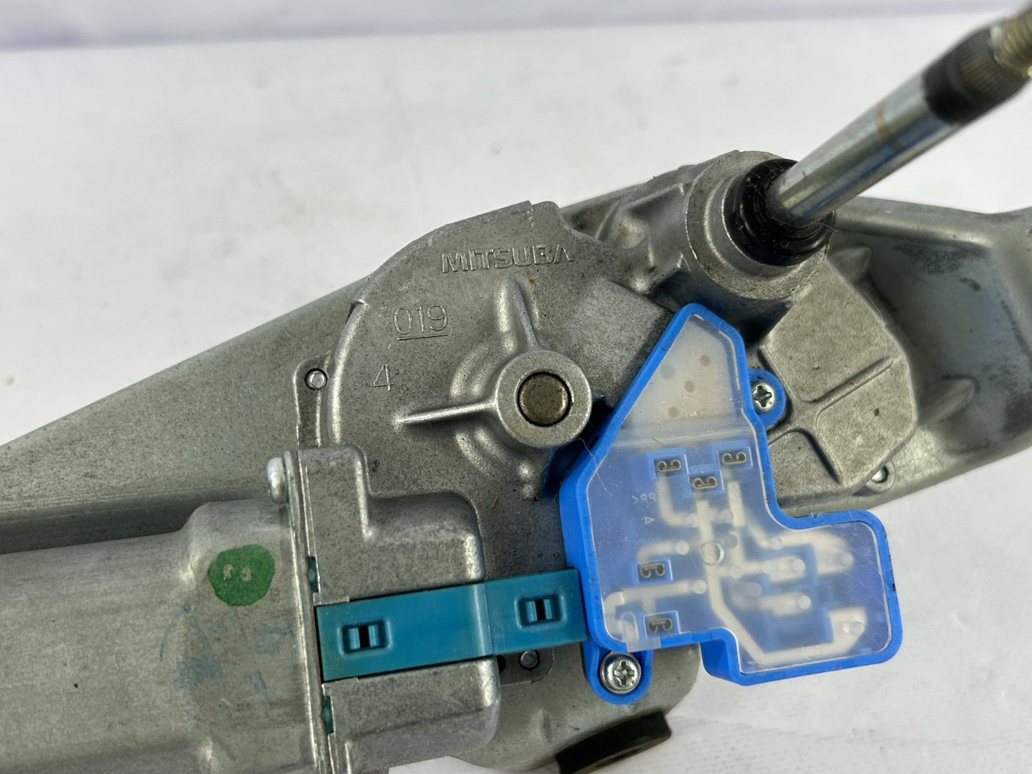 2010-2011 Subaru Impreza Rear Windshield Wiper Motor Assembly OEM 86510FG090