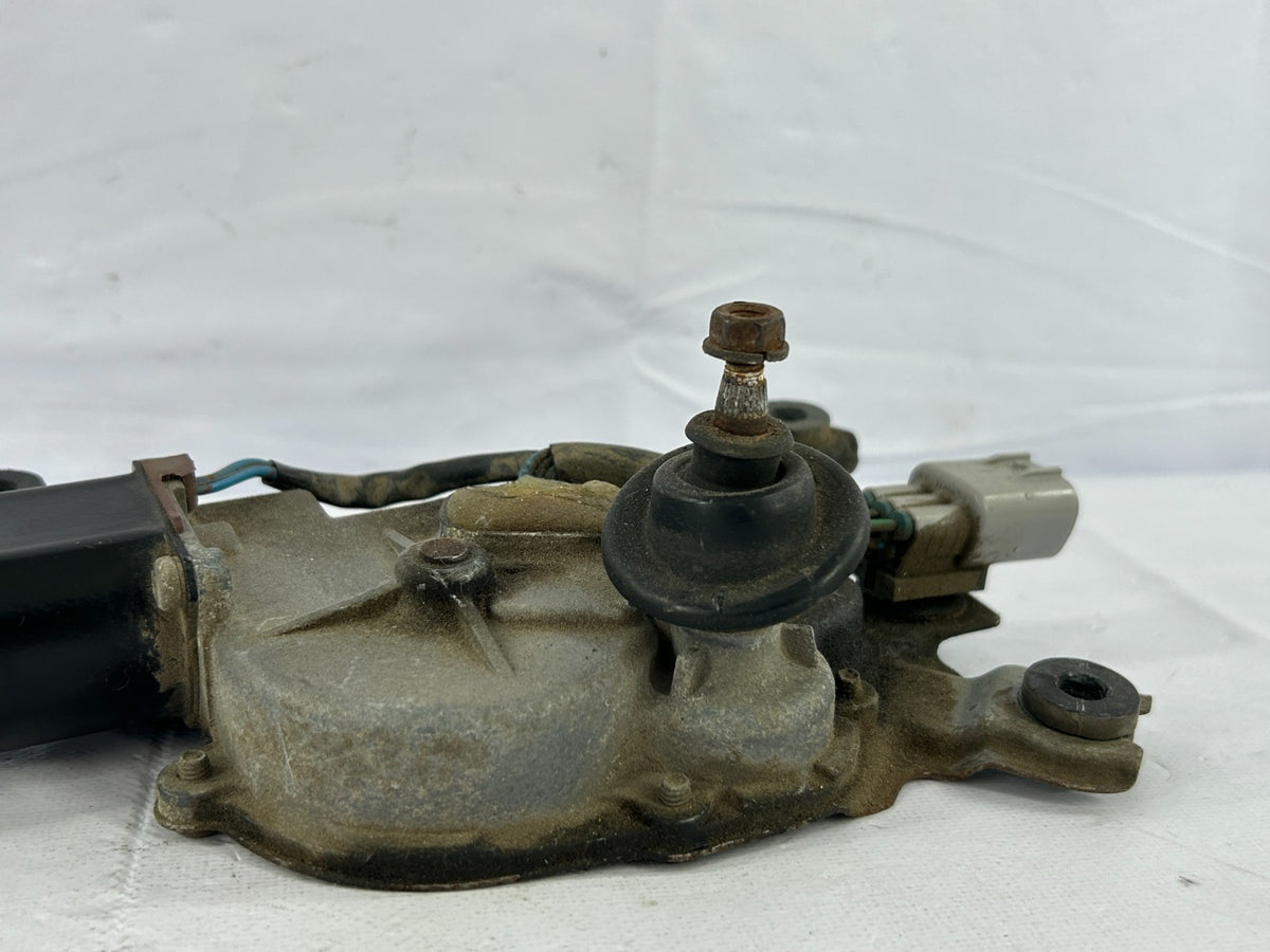 2001-2007 Toyota Sequoia Rear Windshield Wiper Motor Assembly OEM 85130-34010