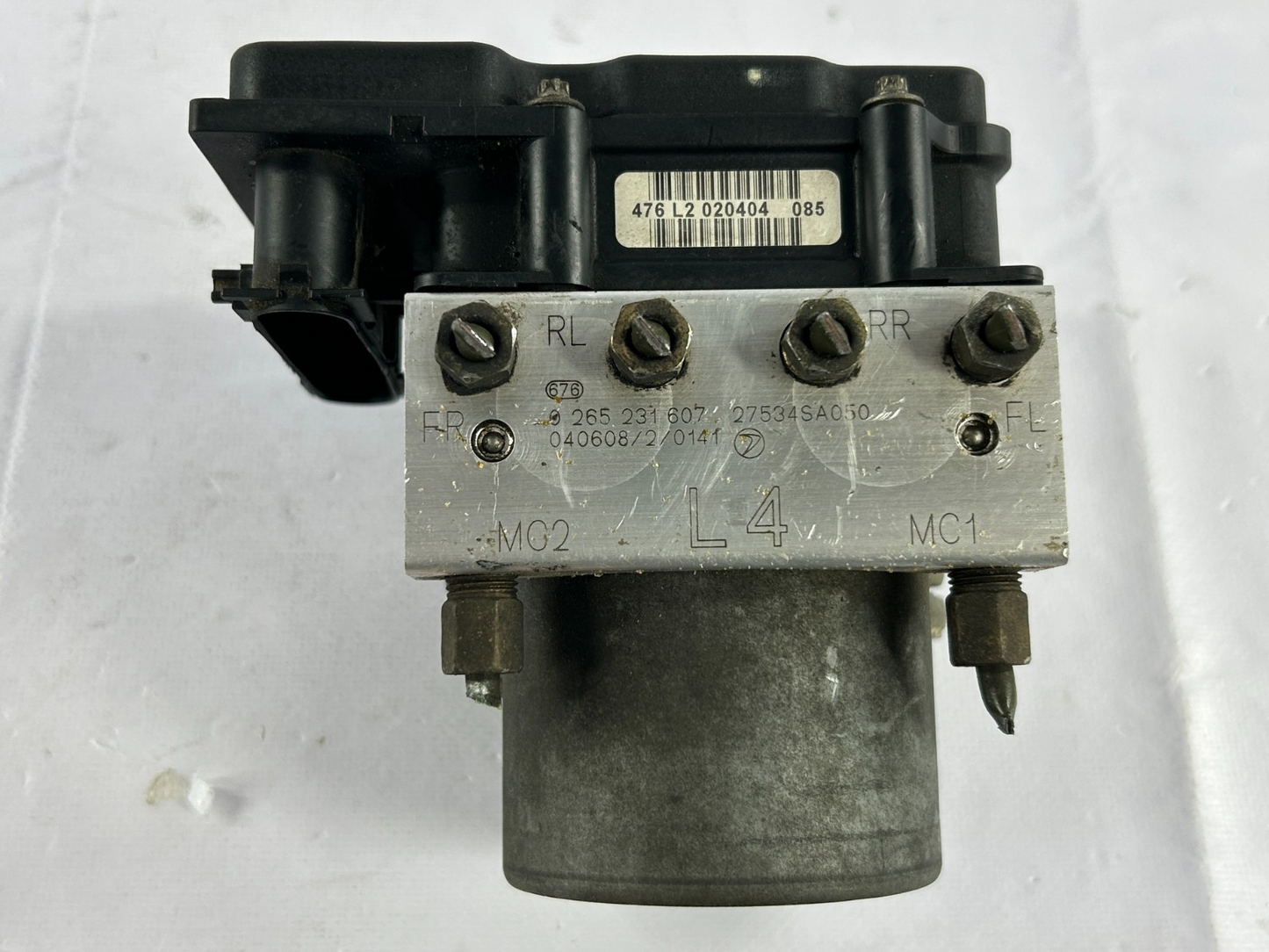 2005 Subaru Forester ABS Anti Lock Brake Pump Module Assembly OEM 27594SA050