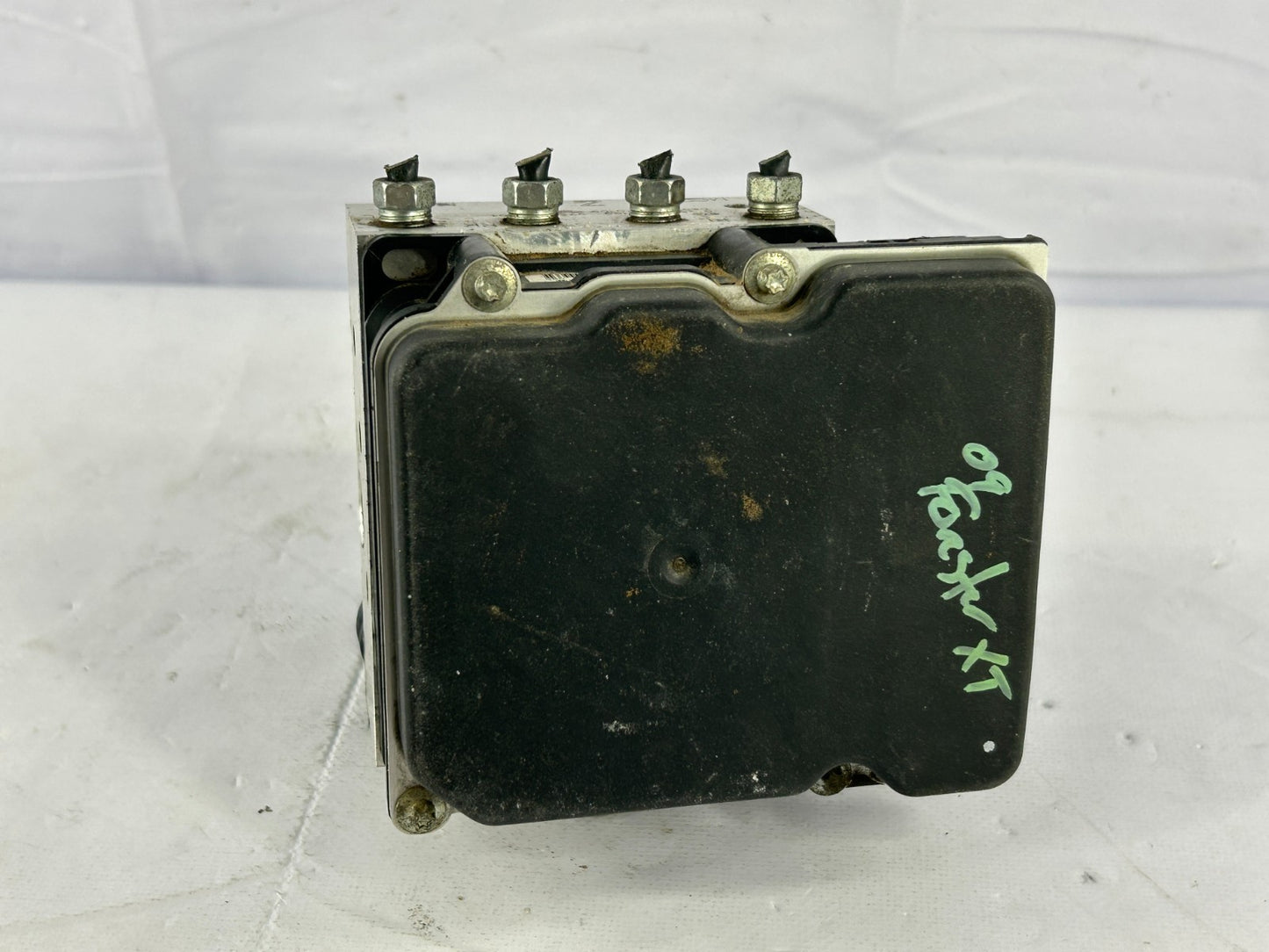 2009 Subaru Forester Auto Trans ABS Brake Pump Control Module Unit OE 27596SC001