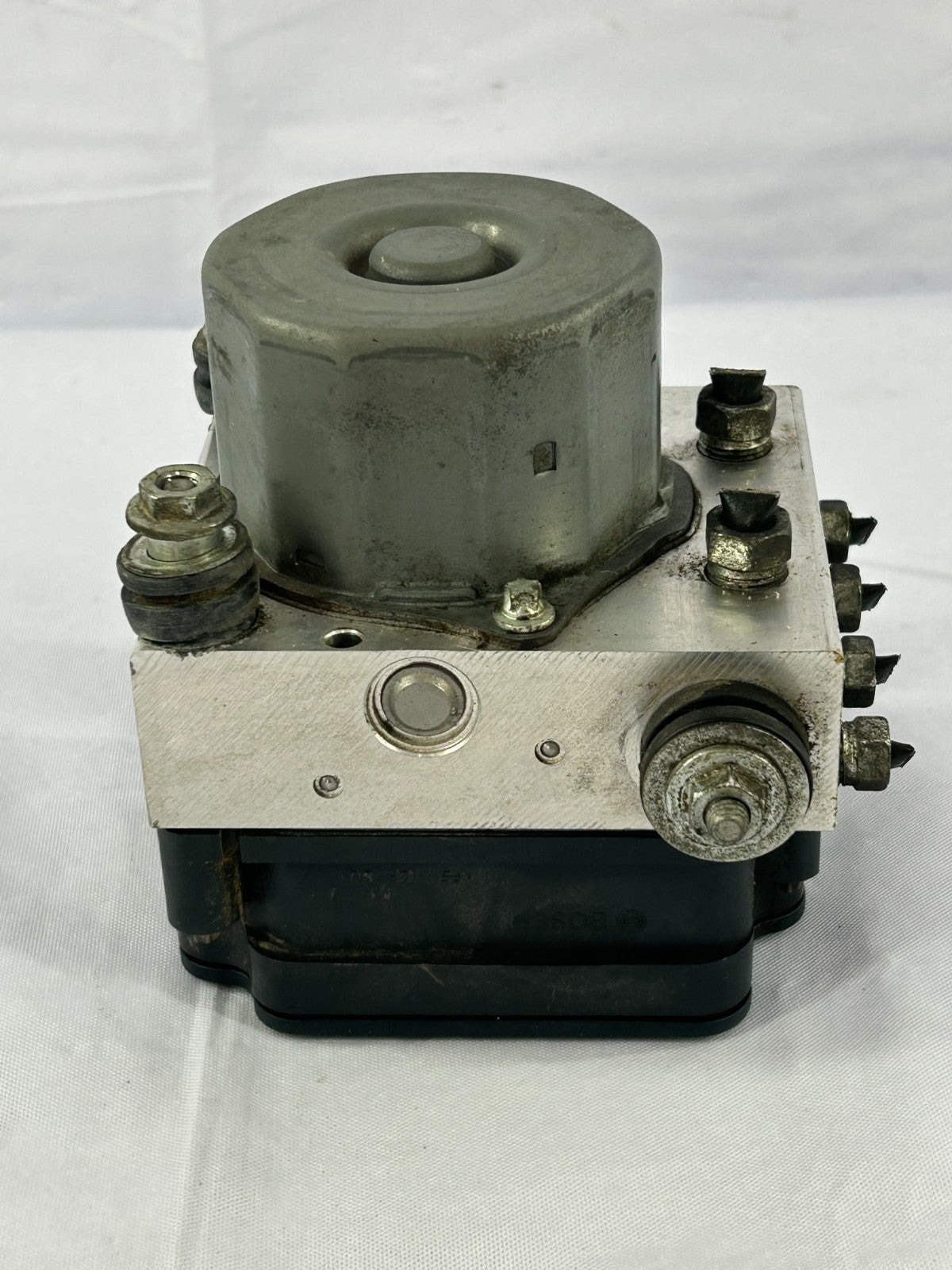 2012 Subaru Impreza ABS Anti Lock Brake Pump Module Assembly OEM 27596FJ061
