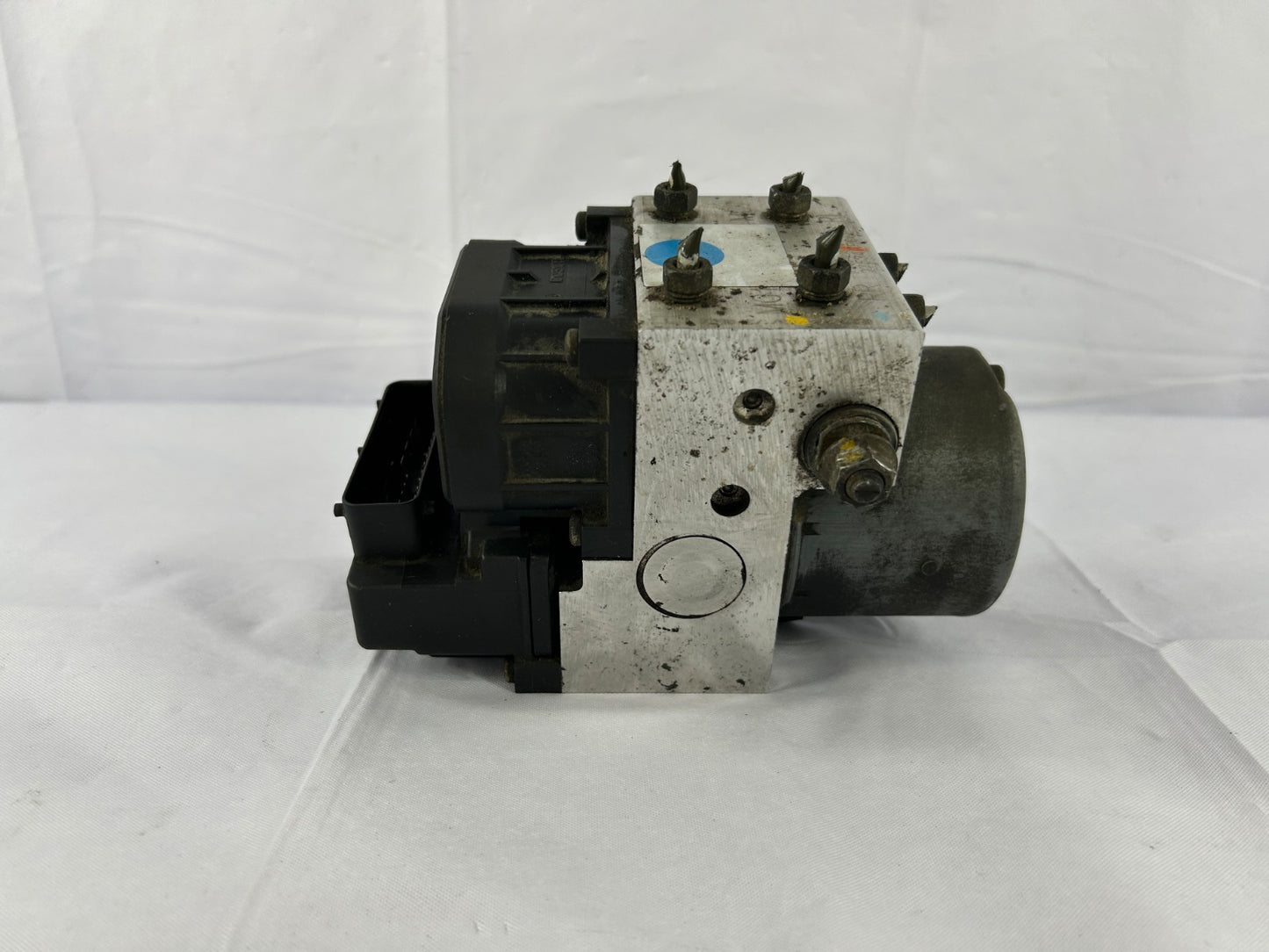2002-2003 Subaru Legacy ABS Anti-Lock Brake Pump Assembly OEM 27539AE06A