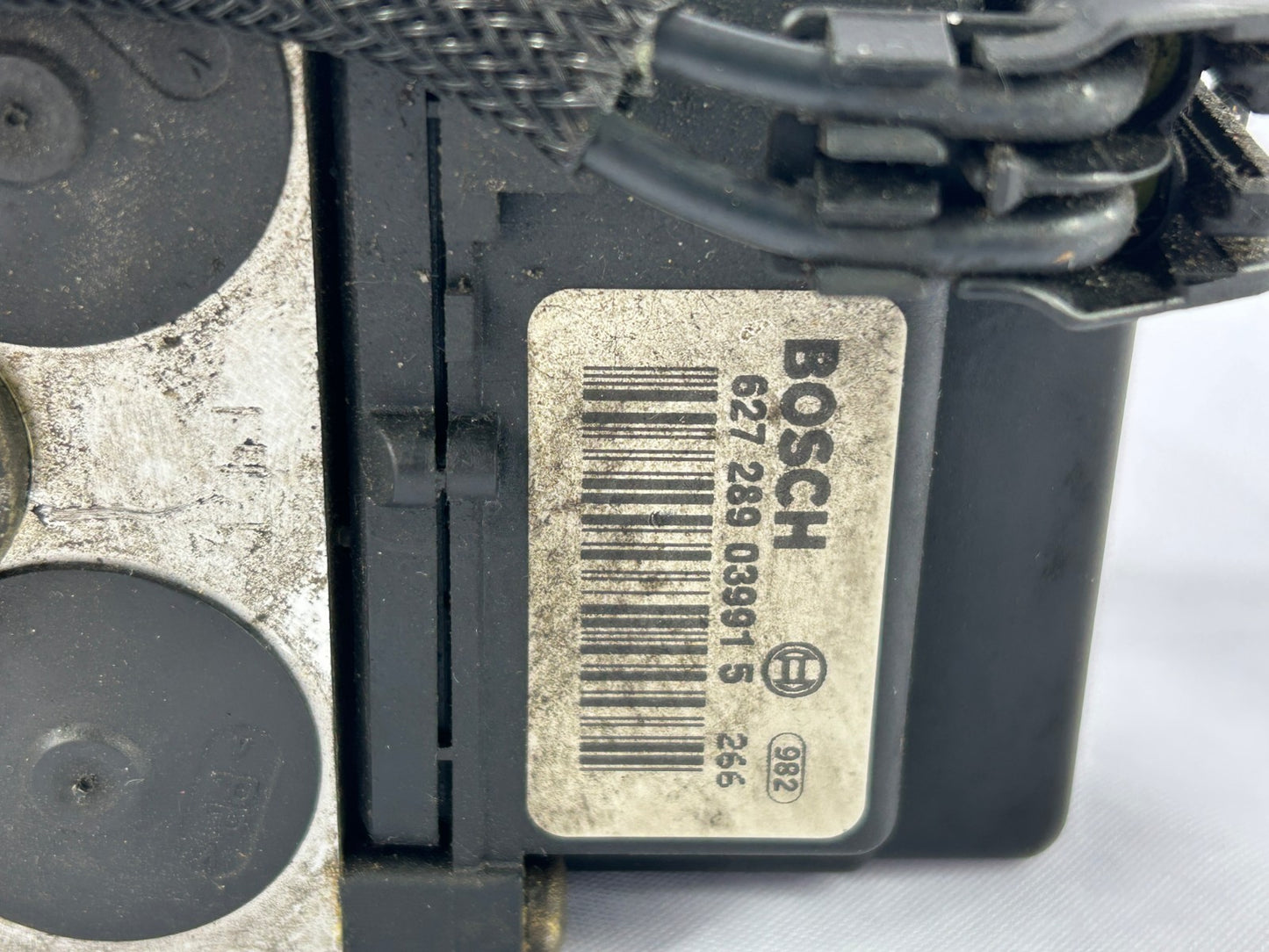 2002-2003 Subaru Legacy ABS Anti-Lock Brake Pump Assembly OEM 27539AE06A