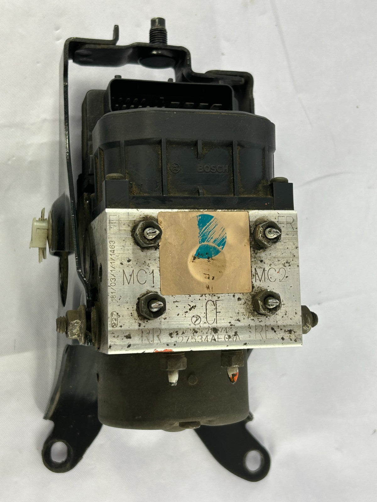 2000-2001 Subaru Legacy Outback ABS Brake Pump Modulator Actuator OEM 27534AE01A
