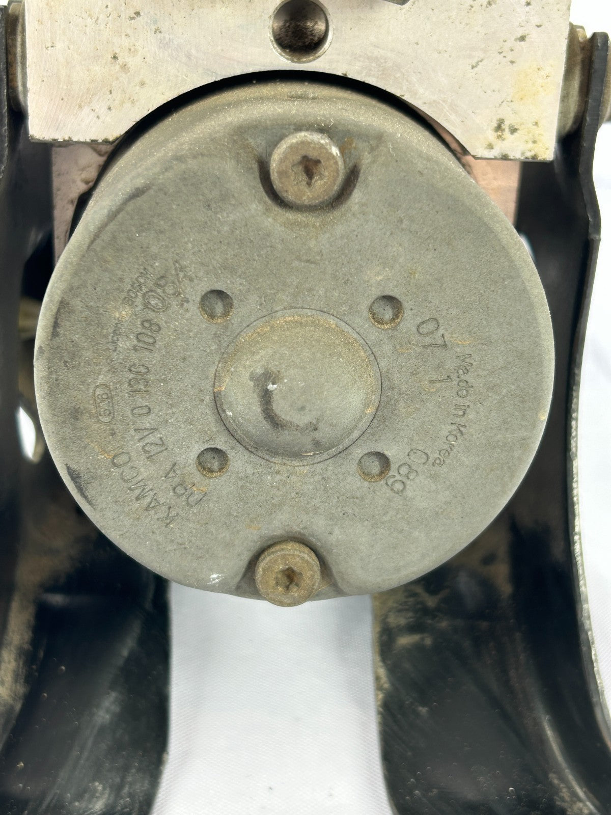 2000-2001 Subaru Legacy Outback ABS Brake Pump Modulator Actuator OEM 27534AE01A