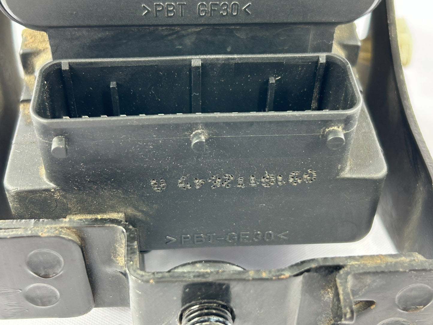 2000-2001 Subaru Legacy Outback ABS Brake Pump Modulator Actuator OEM 27534AE01A