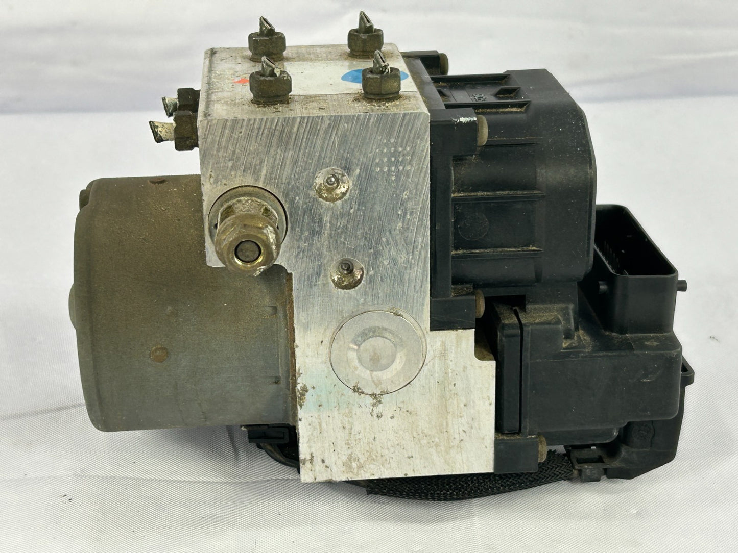 02-03 Subaru Legacy Outback ABS Anti Lock Brake Pump Modulator OEM 27539AE06A