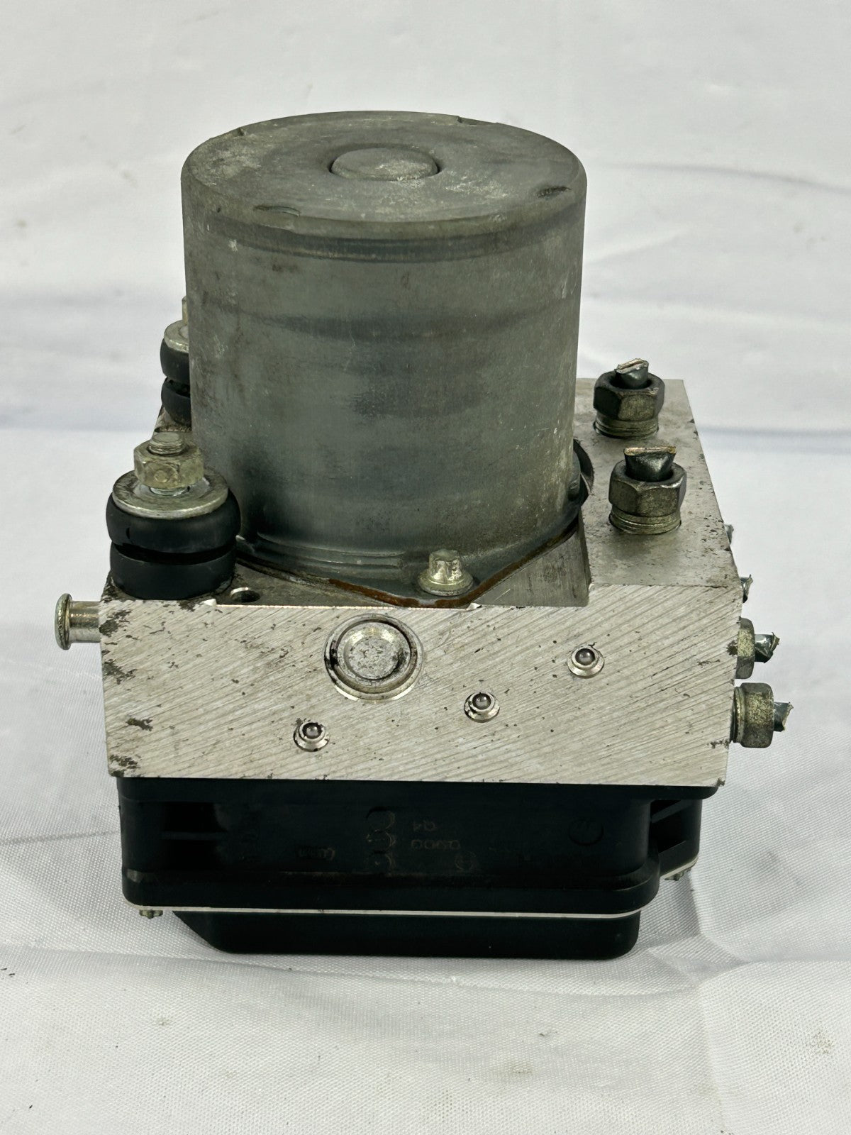 2009 Subaru Forester ABS Pump Control Module Hydraulic Unit Assy OEM 27596SC001