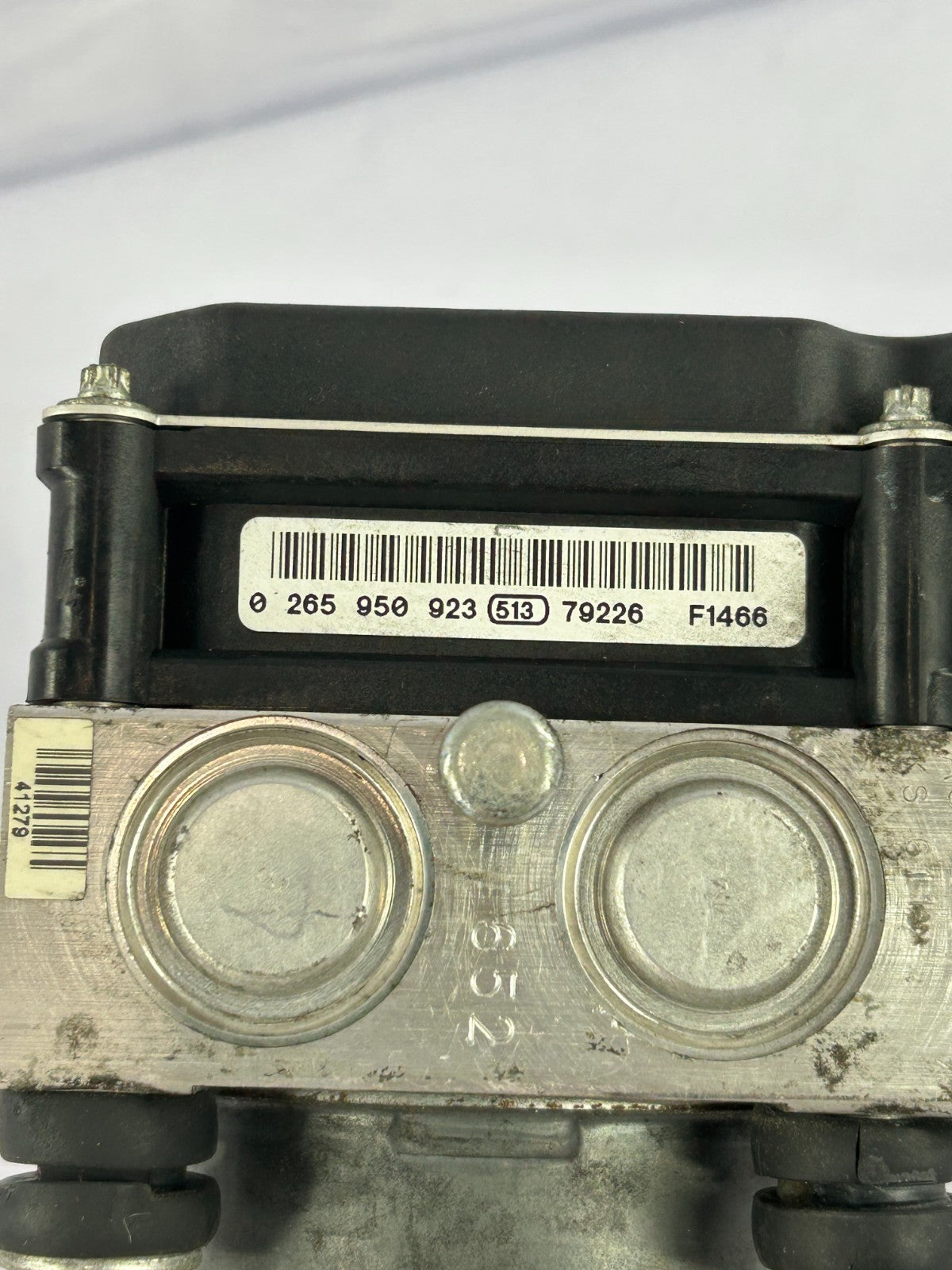2009 Subaru Forester ABS Pump Control Module Hydraulic Unit Assy OEM 27596SC001