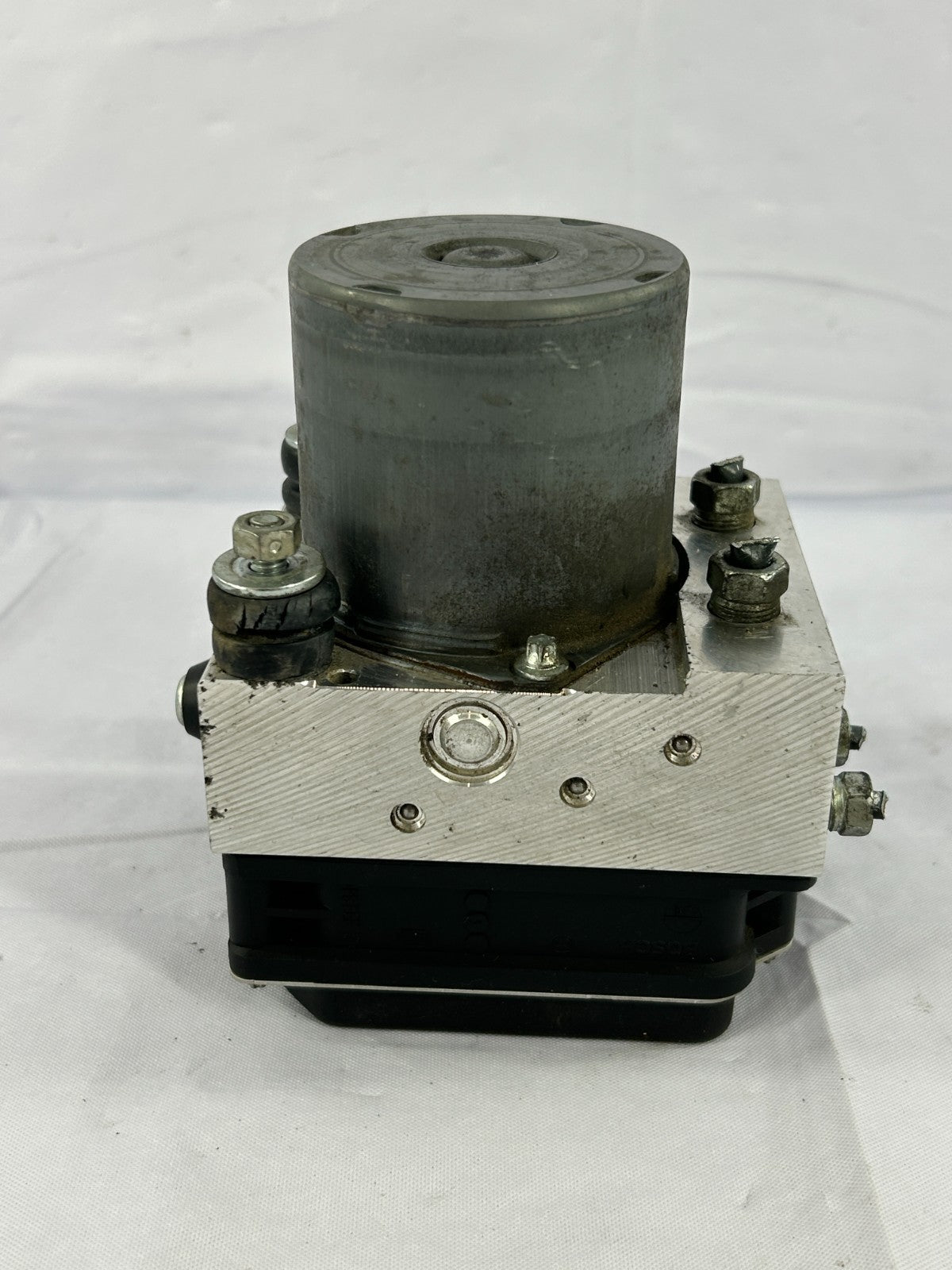 2011-2013 Subaru Forester ABS Pump Control Module Hydraulic Unit 27596SC070