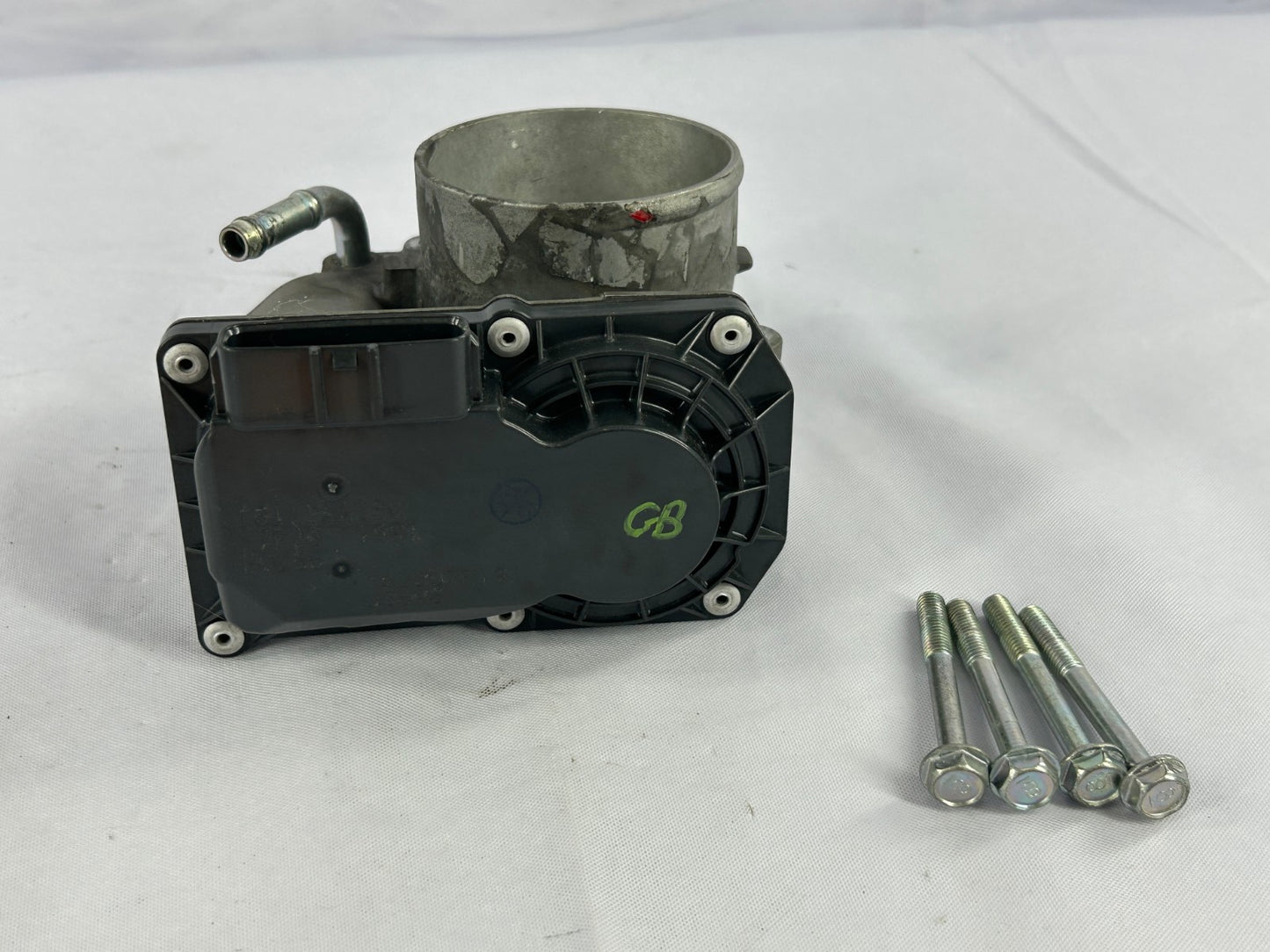 2011-2018 Subaru Forester Engine Throttle Body Assembly & Bolts OEM 16112AA380