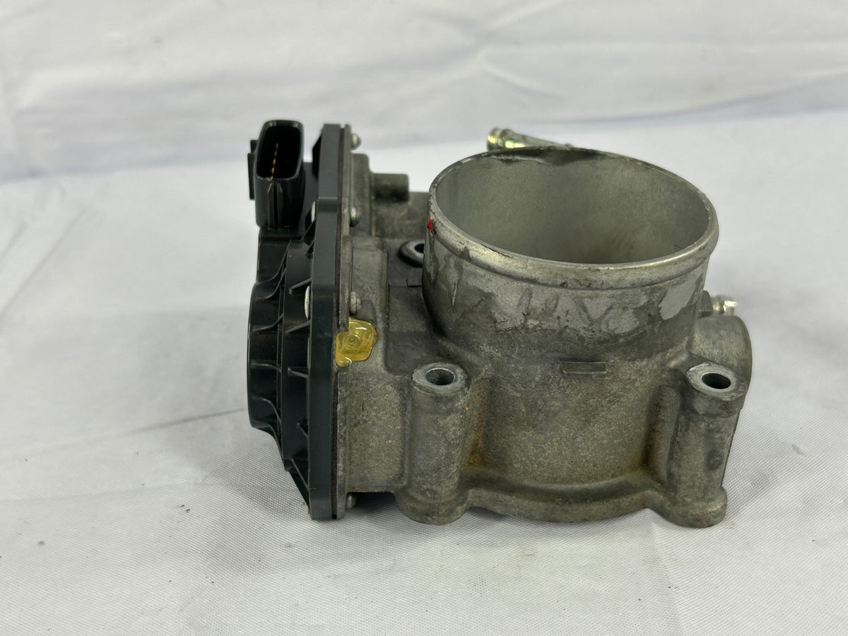 2011-2018 Subaru Forester Engine Throttle Body Assembly & Bolts OEM 16112AA380