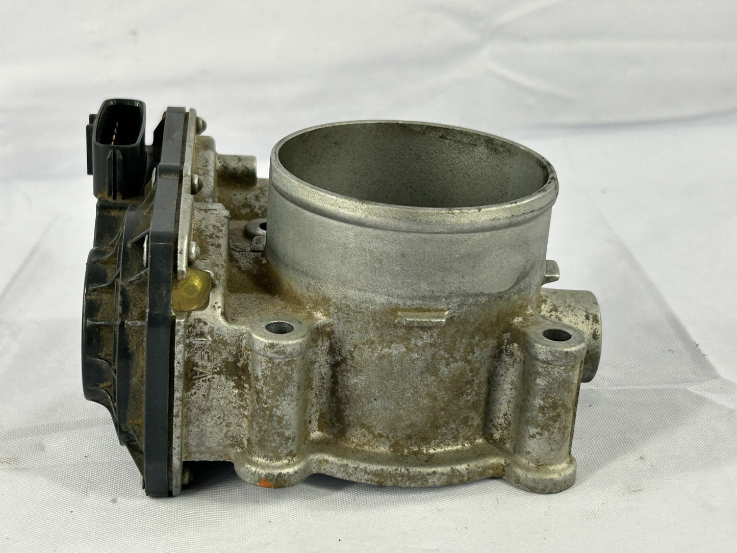 2010-2012 Subaru Legacy Fuel Electronic Throttle Body Assembly OEM 16112AA350
