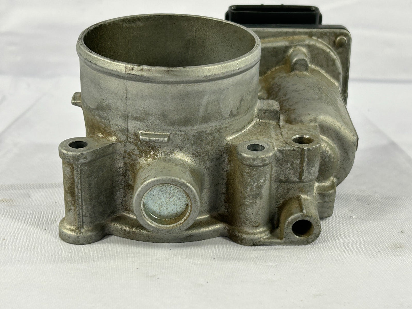 2010-2012 Subaru Legacy Fuel Electronic Throttle Body Assembly OEM 16112AA350