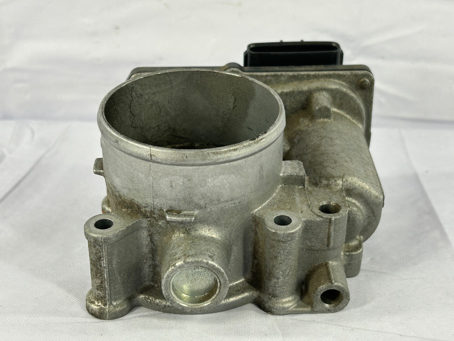 2010-2012 Subaru Outback 2.5L Engine Throttle Body Assembly OEM 16112AA350