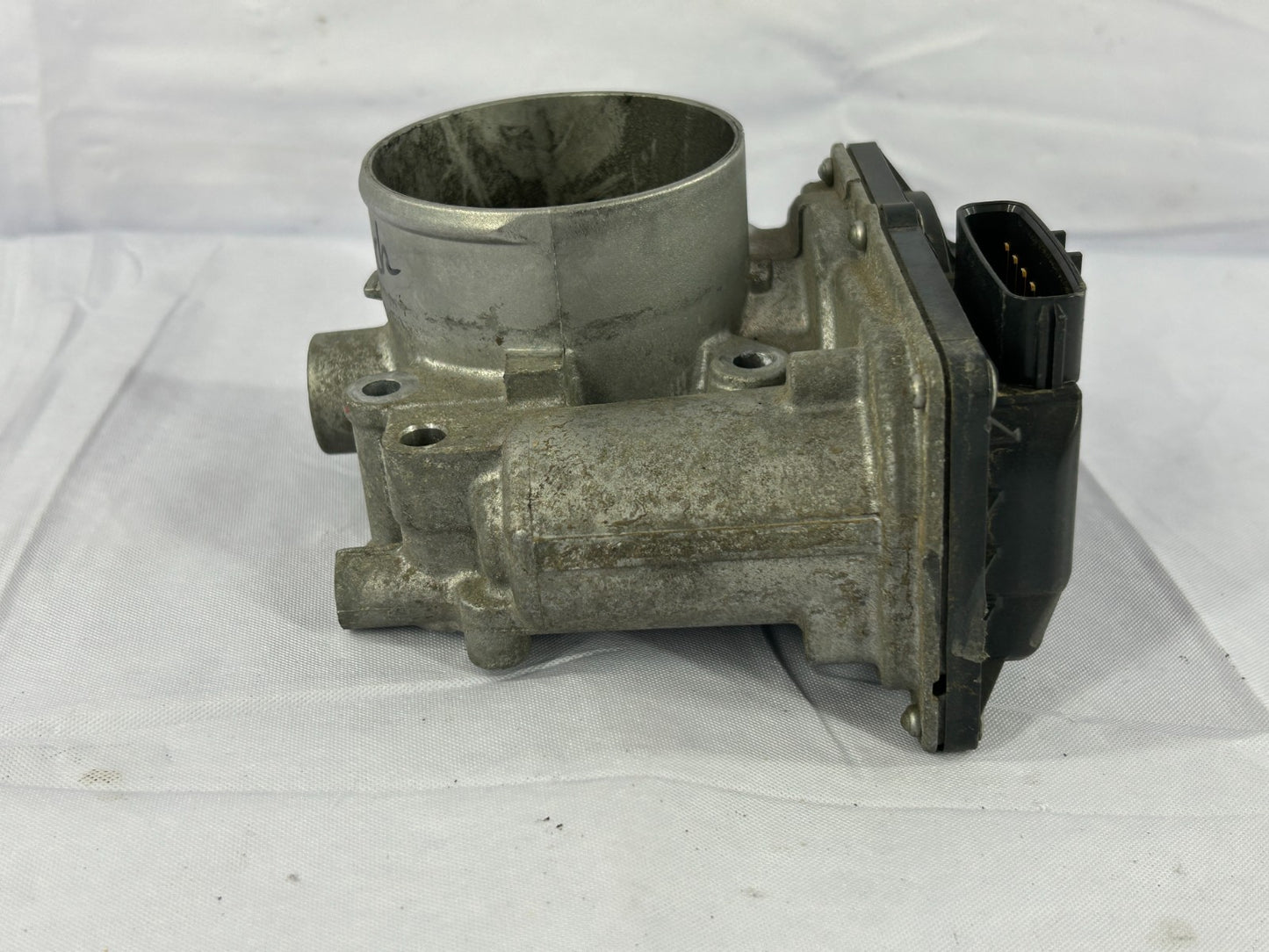 2010-2012 Subaru Outback Fuel Electronic Throttle Body Assembly OEM 16112AA350