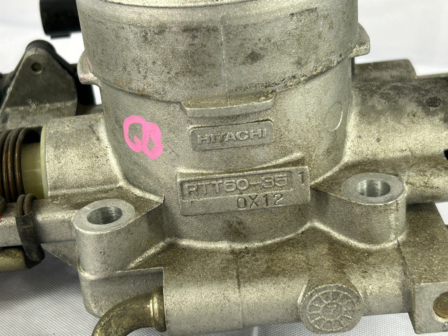 1999-2001 Subaru Impreza Engine Air Intake Throttle Body Valve OEM 22650AA21B