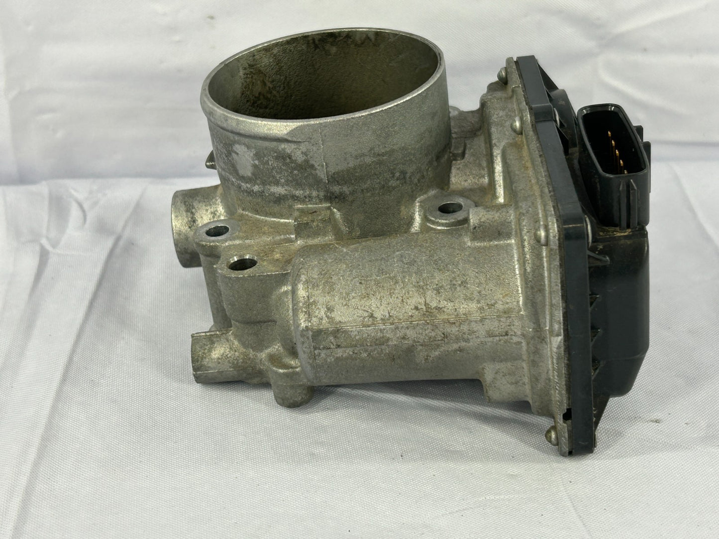2010-2012 Subaru Outback Fuel Electronic Throttle Body Assembly OEM 16112AA350