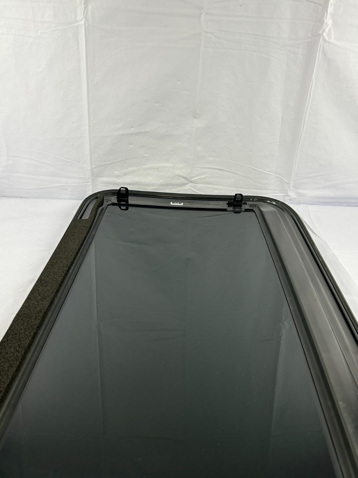 2005-2009 Subaru Legacy Sunroof Moon Roof Sliding Glass Panel OEM 65430AG02A
