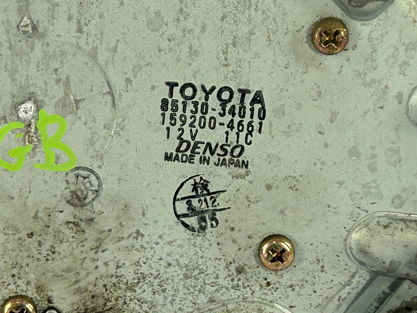 2001-2007 Toyota Sequoia Rear Windshield Wiper Motor Assembly OEM 85130-34010