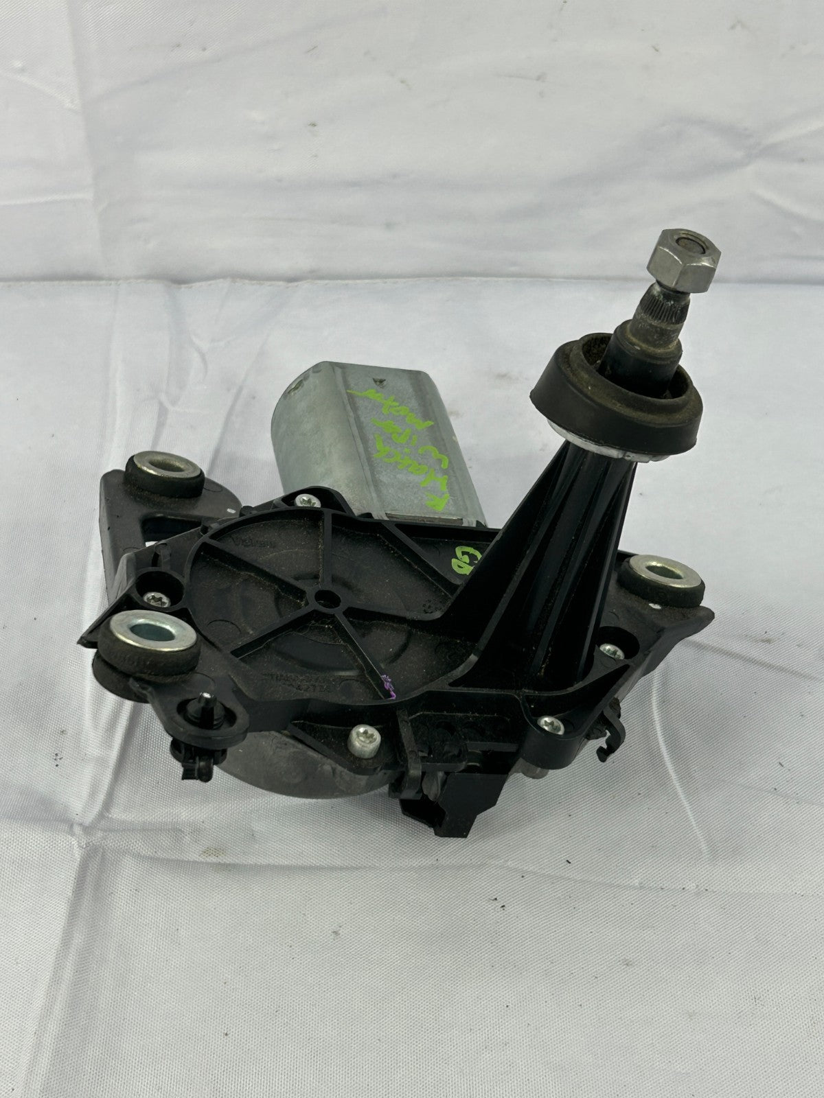 08-14 Mini Cooper Clubman Right Passenger Rear Wiper Motor OEM 61627168154