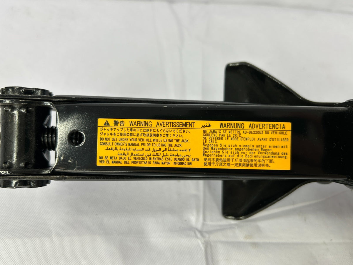 07-13 Mitsubishi Outlander XLS Spare Tire Tool Emergency Scissors Jack 9280A276