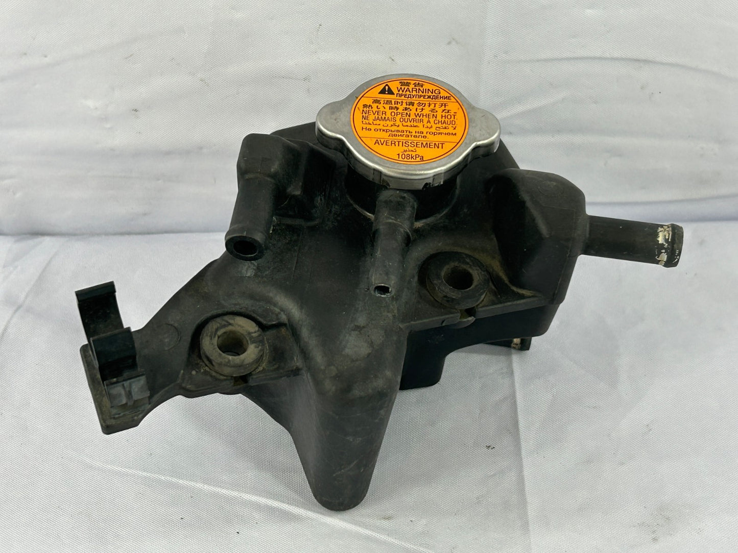 2009-2013 Subaru Forester XT Turbo Engine Coolant Expansion Tank OEM  21132AA120