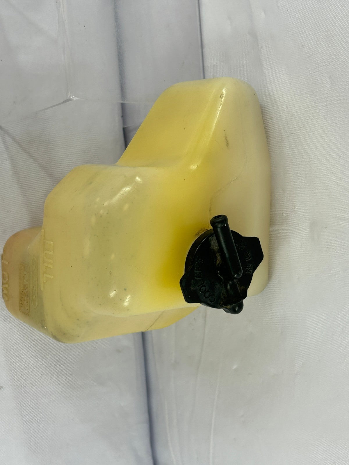 1999-2001 Lexus  RX300 Radiator Coolant Bottle Reservoir Tank OEM 16470-74340