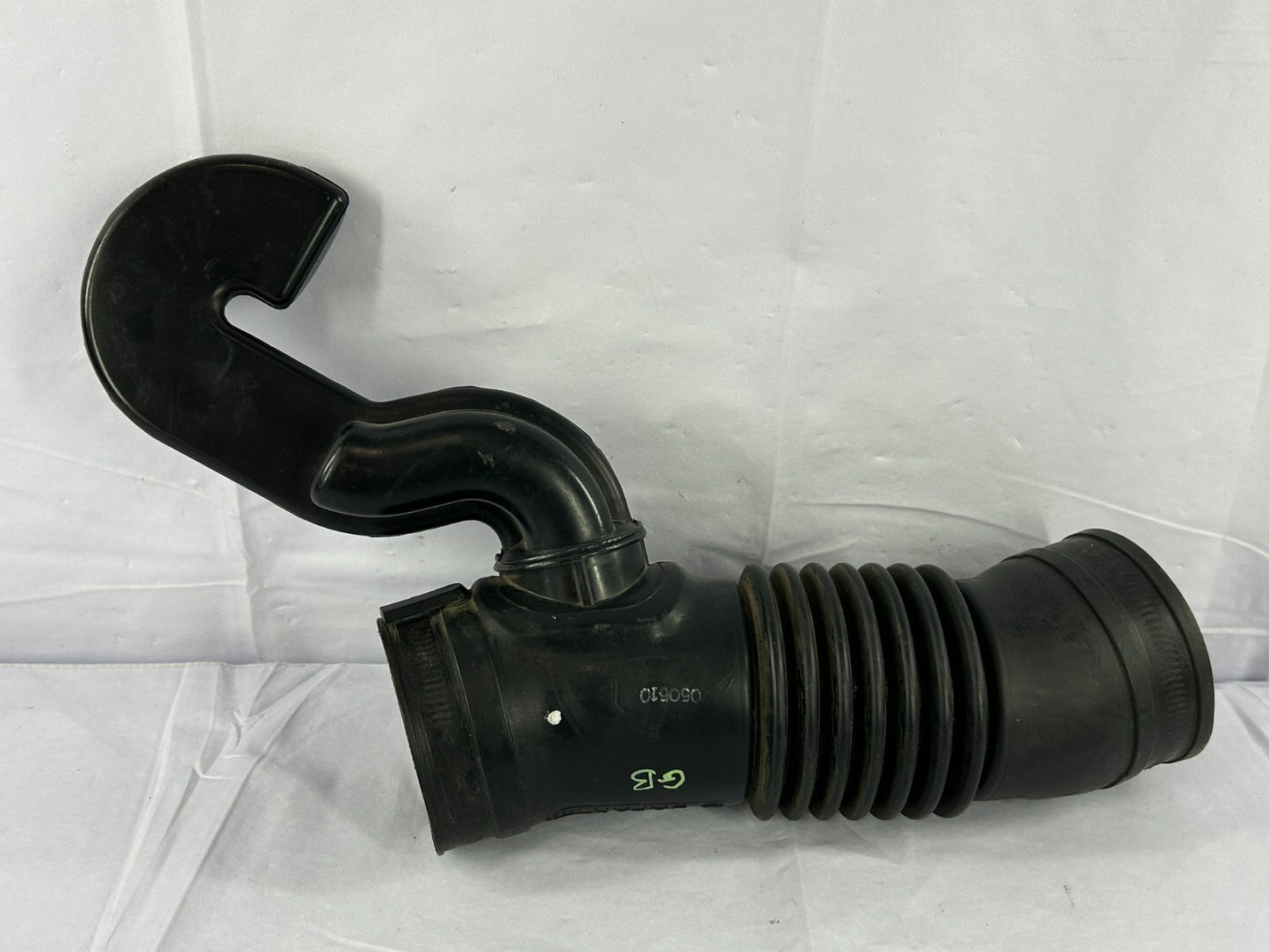 2005-2008 Subaru Forester Engine Boot Air Intake Duct Tube OEM 14457AA460
