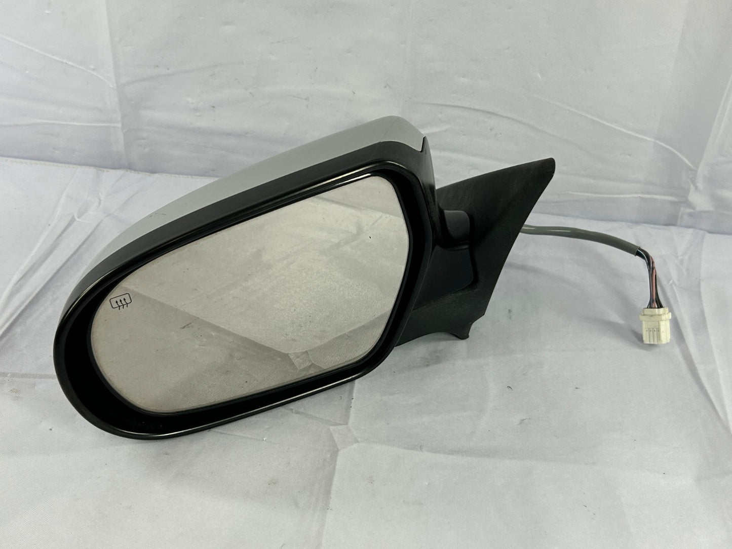 2005-2009 Subaru Outback Left Driver Side View Mirror 6-Wire OEM 91031AG03A
