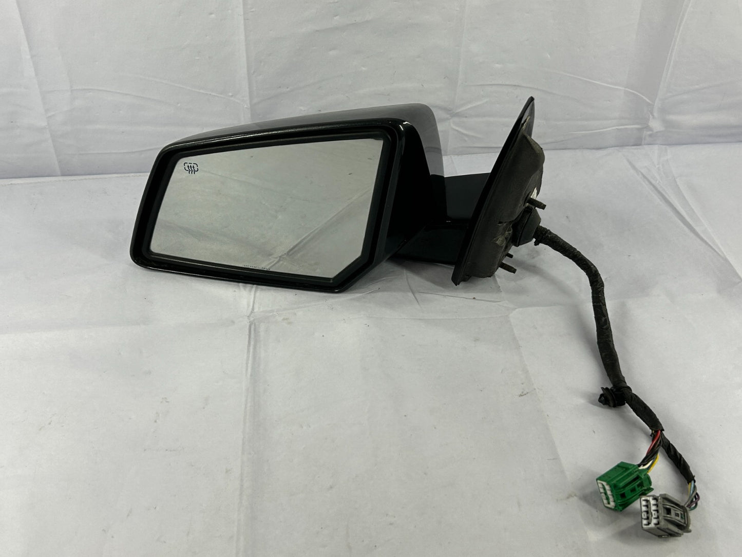 2007-2008 GMC Acadia Left Driver Side Rear View Mirror Heated OEM 25894447
