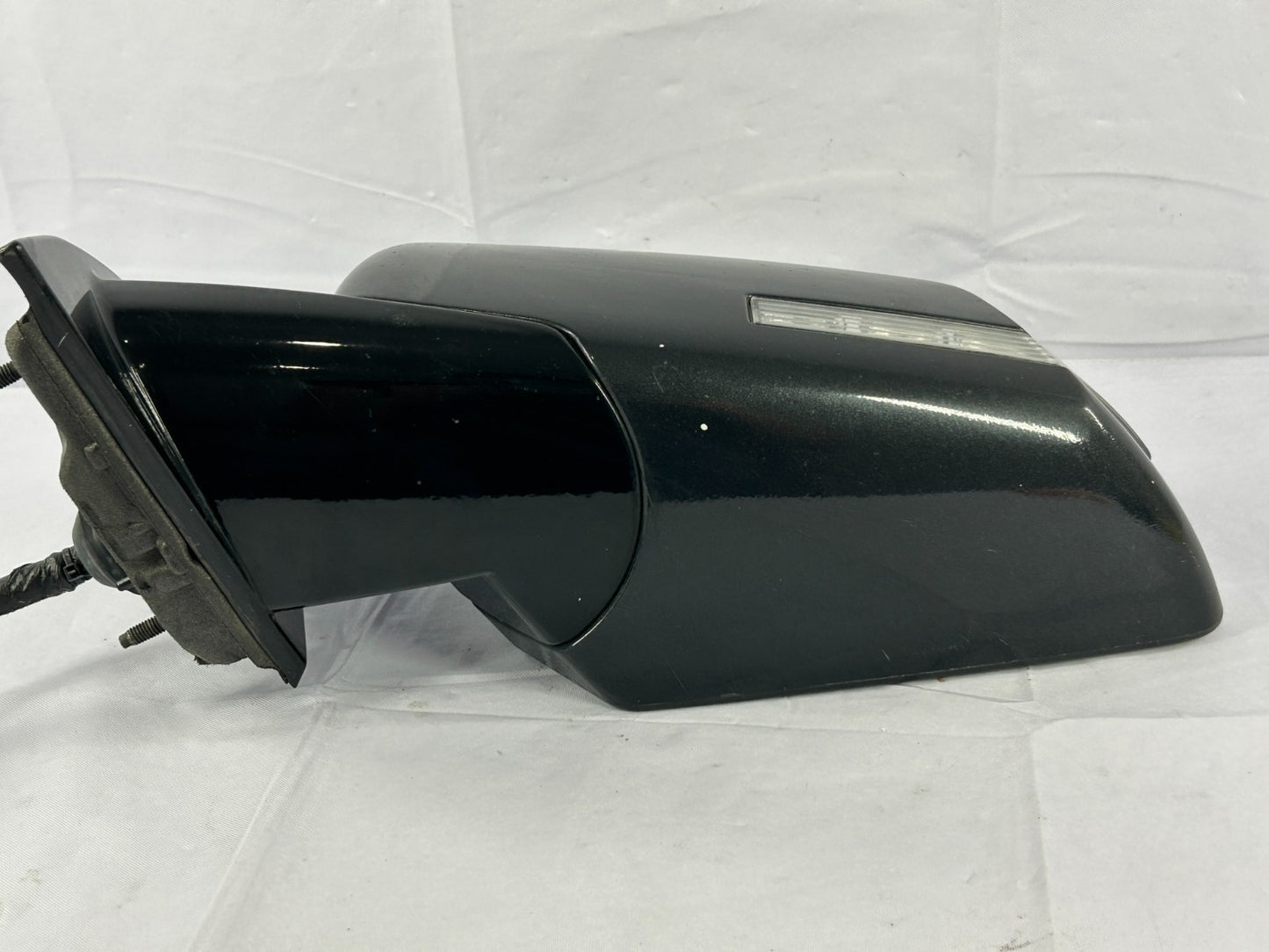 2007-2008 GMC Acadia Left Driver Side Rear View Mirror Heated OEM 25894447