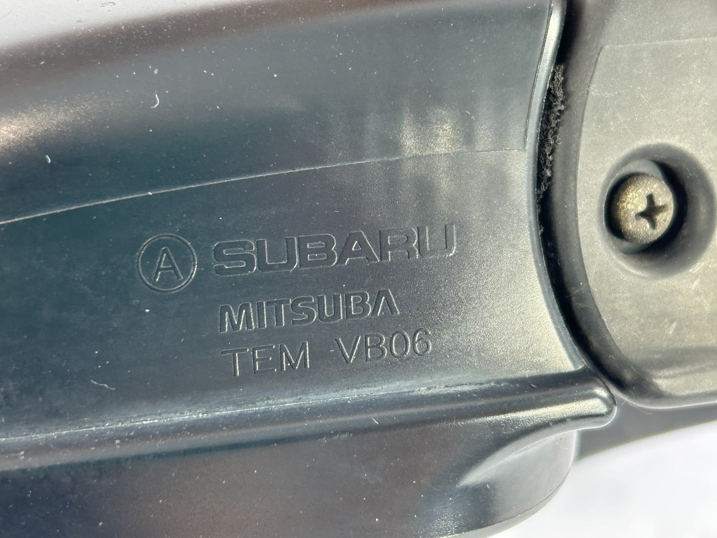 2005-2006 Subaru Outback Right Door Side View Mirror Heated 6-Wire OE 91036AG12A