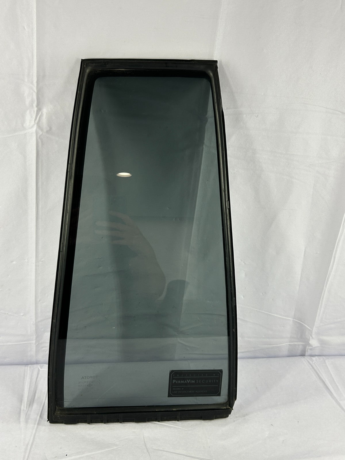01-07 Toyota Highlander Rear Right Door Window Vent Fixed Glass OEM 68123-48070